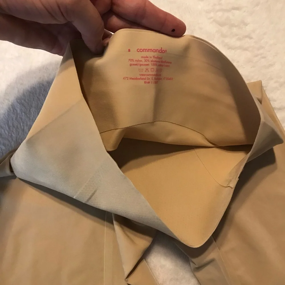 Commando Women's Beige Solid Control High Waist Shorts Shapewear Size S New - Picture 11 of 12